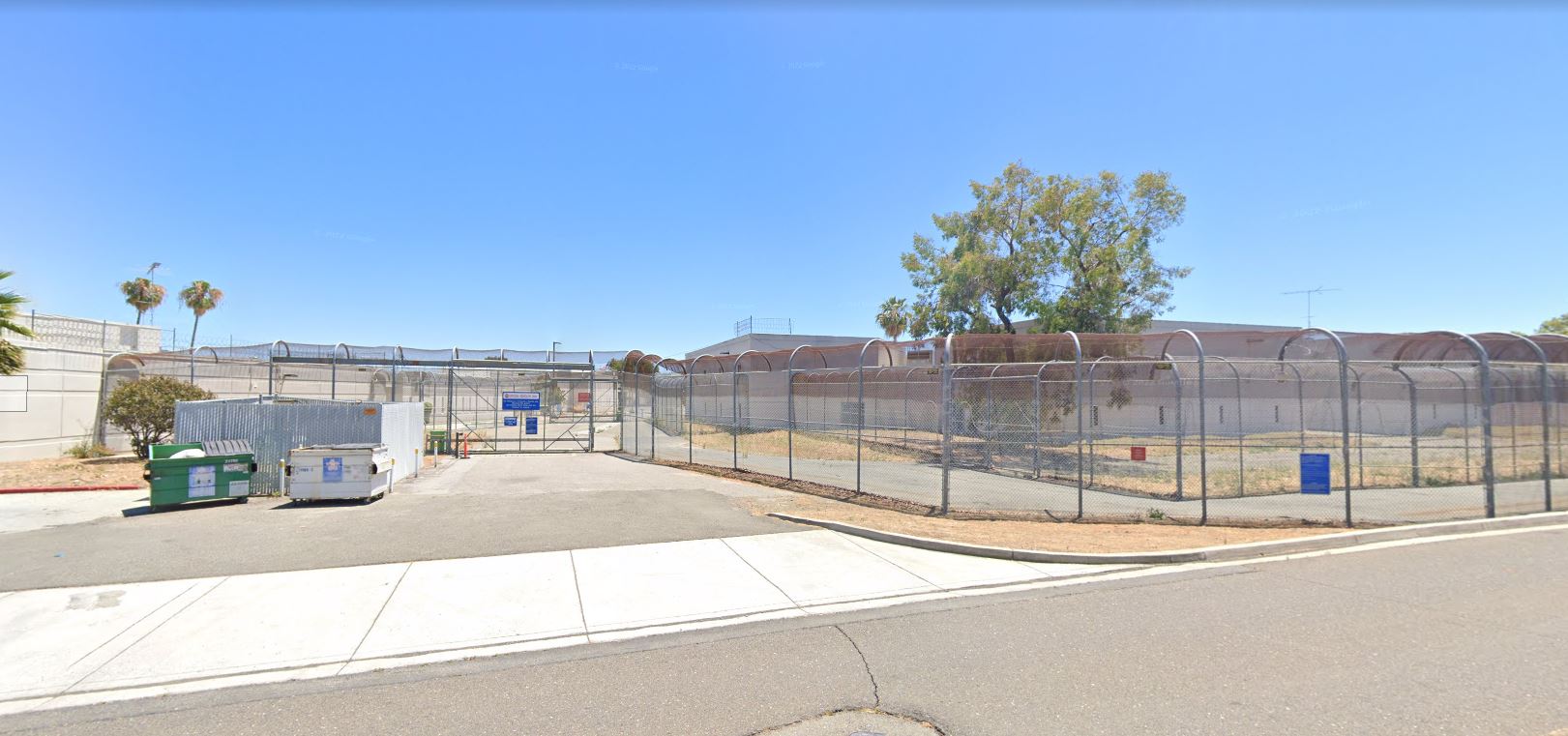 Photos Elmwood Women's Correctional Complex 4